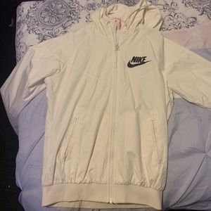 White Nike Windbreaker